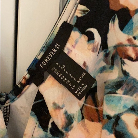 Forever 21 dress - Picture 3 of 3